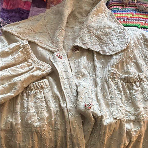 Funky cream hand made coat. - Picture 10 of 12